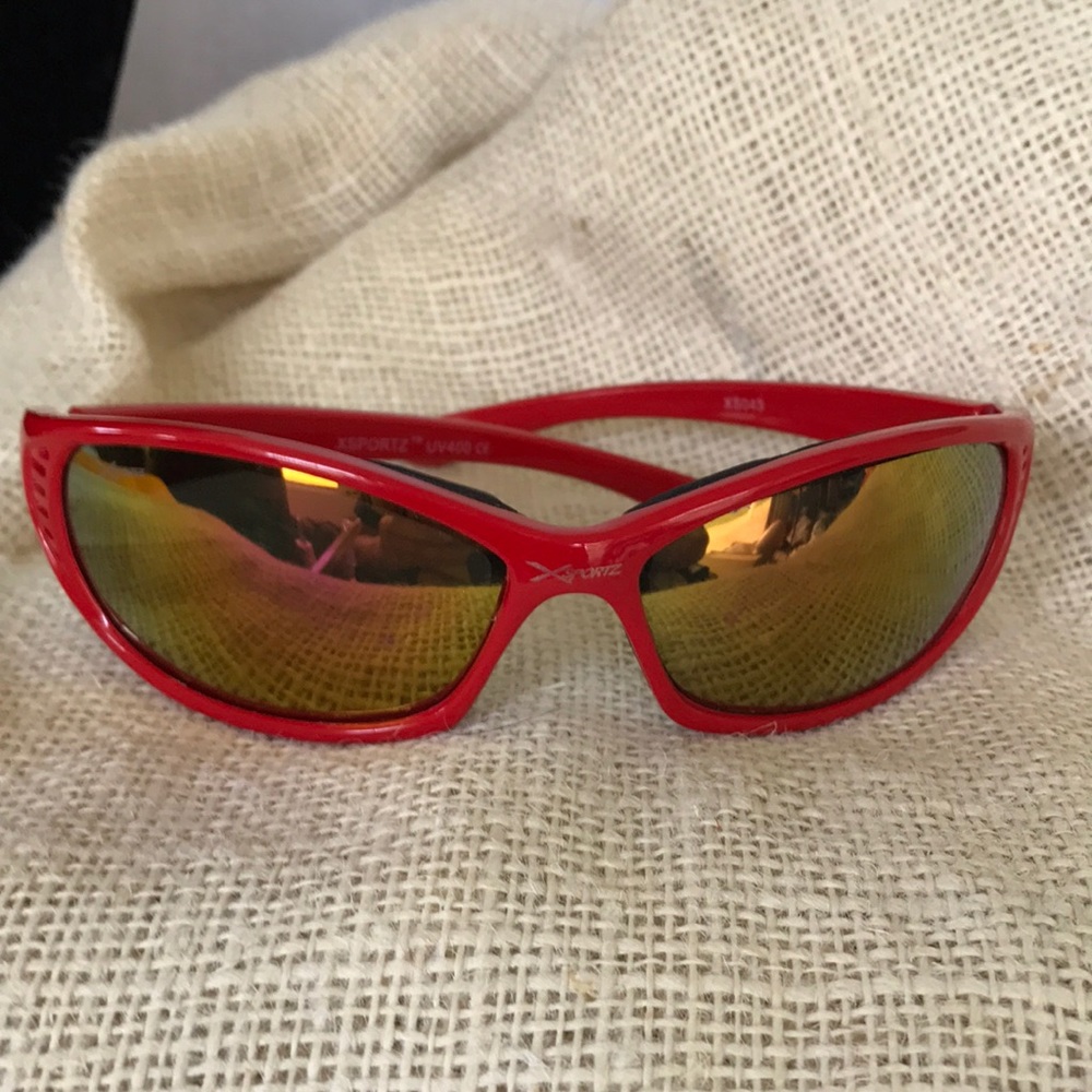 Vintage XSPORTZ UV400 red sunglasses
